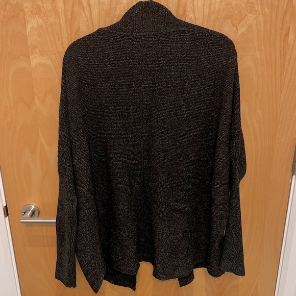 Aritzia Babaton Oversized Sweater - Picture 2 of 7